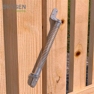 Sprężyna bramy drewnianej